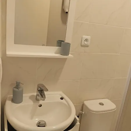 Apartamento Cocon Cosy Petit Colin - Lit 140 Et Canapé Convertible Bz -wifi Gratuit -boite à Clés-linge De Lit Et Toilette Offerts à Partir De 4 Nuits Graulhet